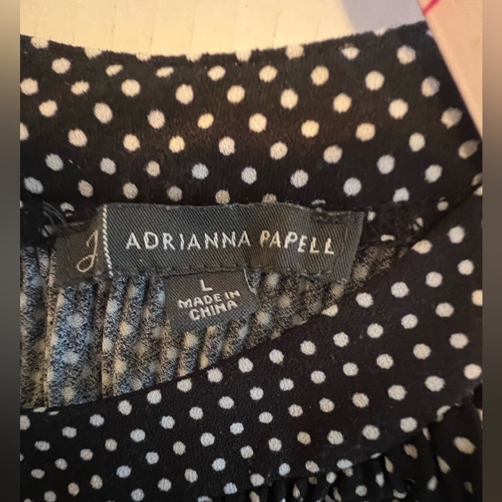 ADRIANNA PAPELL Black and White Polka Dot Sleeveless Top. Size Large. Polyester - Picture 6 of 9